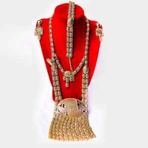 Collier sautoir - matière Chinoise - Boucles d'oreille - Modèle 1