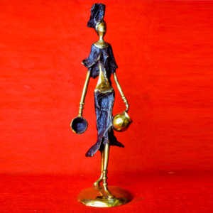 Abstraite porteuse - CANARI dans la main - en bronze - 30 cm