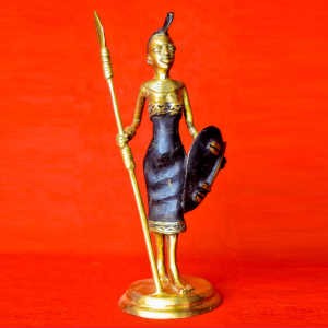 Guerrière - en bronze - 20 cm de hauteur