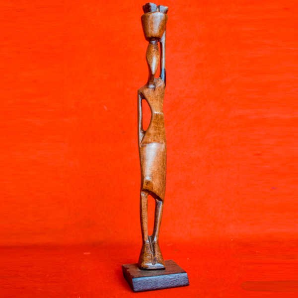 Statuette - en bois de tèque modèle 2 - 30 cm de hauteur